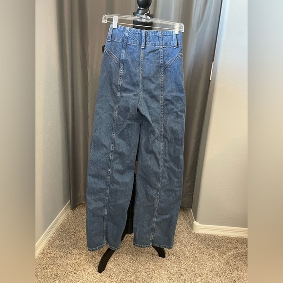 186. Universal Thread High-Rise Wide Leg Jeans, Size 00, NWT - Picture 5 of 5